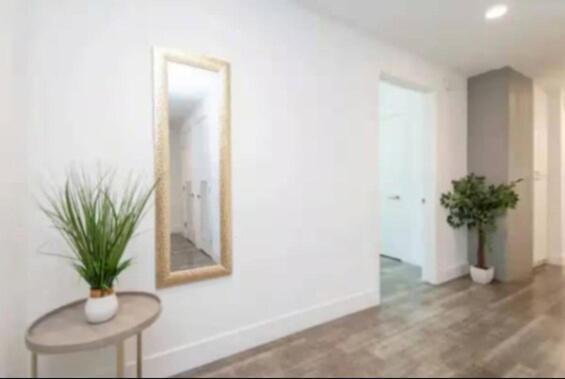 Apartment Beautiful 3 Bedroom High Rise With Pool, Hot Tub And Rooftop Views Los Angeles